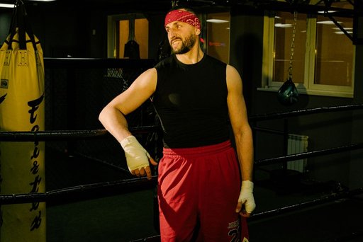 Delonte West Prepares for Boxing Debut Against Michael Beasley After 10 Months Sober