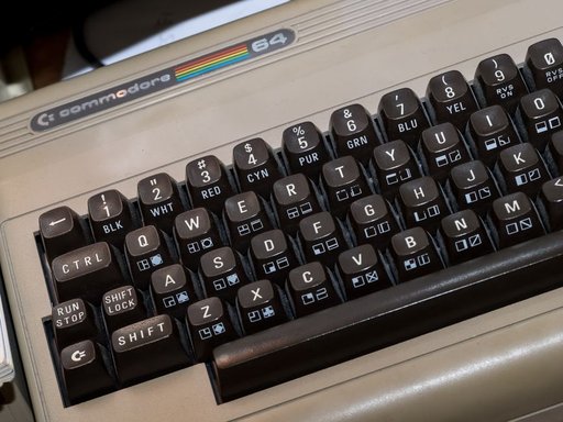 Designer recreates Commodore 64 keyboard as downloadable font