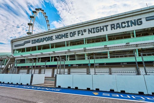 Hamilton, Leclerc nearly stole Singapore pole from Verstappen in tight Q3