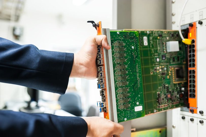 LLMspeed offers local LLM speed estimates before hardware purchase
