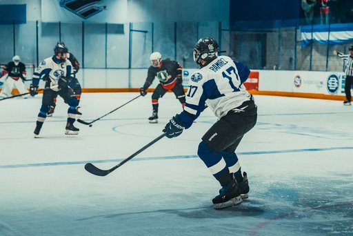 Panthers Visit Sharks to Open West Coast Trip