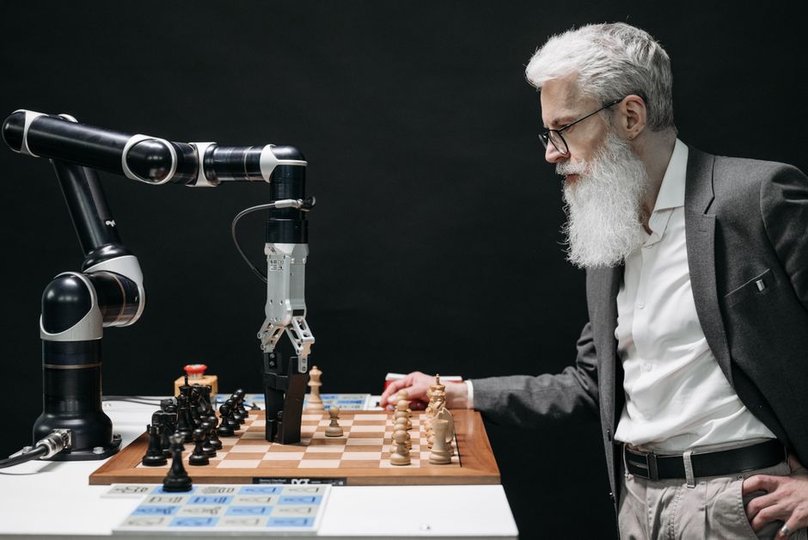 Understanding AI Engineering: From Deterministic Rules to LLM Prediction